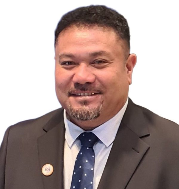 ceo_id_pic_sione_4909fe7480acd9e4d4e5378a7c815c021